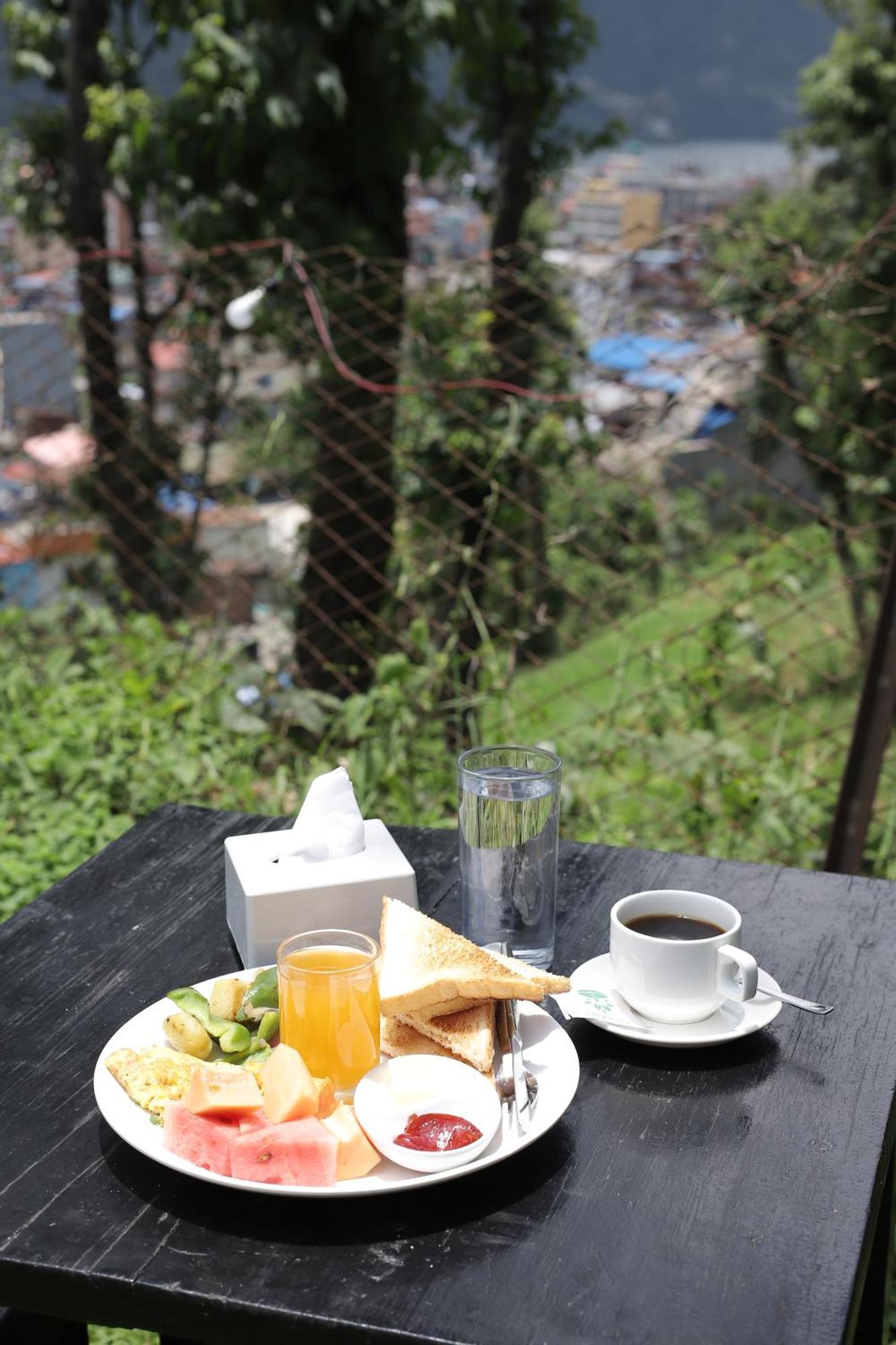 Hotel Tourist Residency Pokhara Exterior photo
